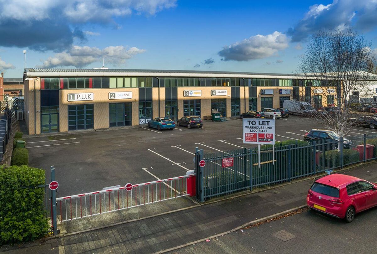 Newly Refurbished Industrial Business Unit To Let in Unit 3 Avenue Terrace Birmingham B6 4DY