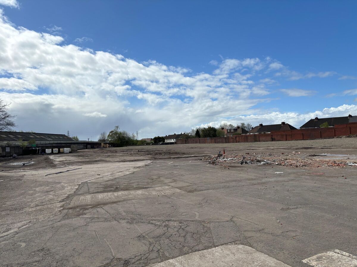 For Sale: 3.5 acres of  open storage land with c.30,000 sq ft warehouse.