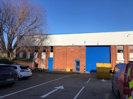 Picture of 8,598 sqft Industrial/Distribution for rent.