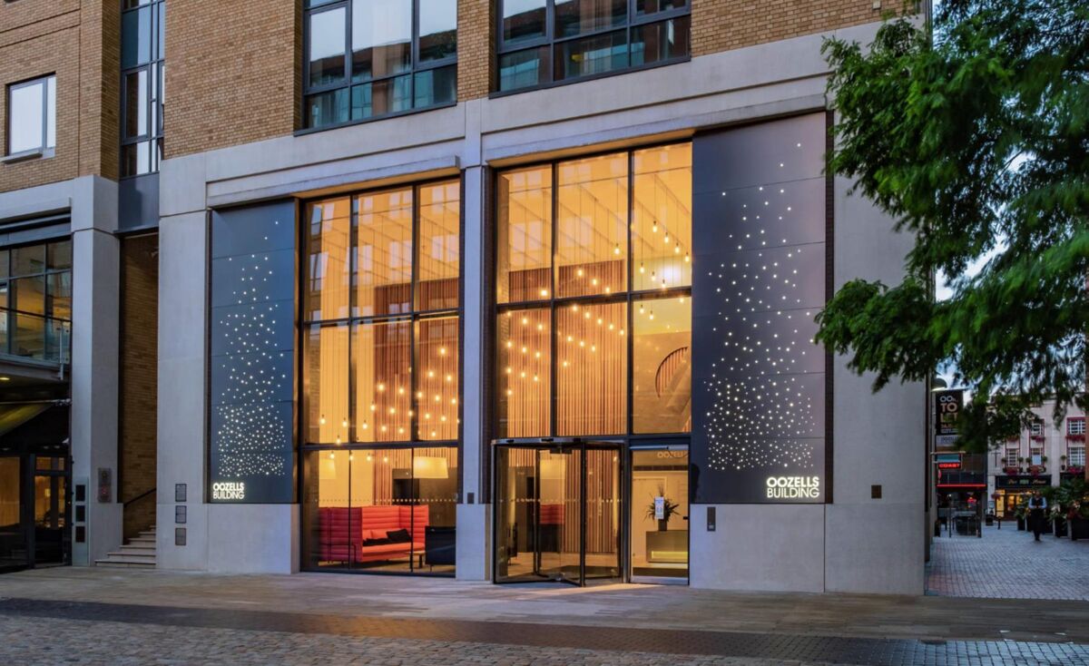 4,000 to 51,539 sq ft of refurbished office space to rent in Oozells Building, 9 Brindley Place, Birmingham, B1