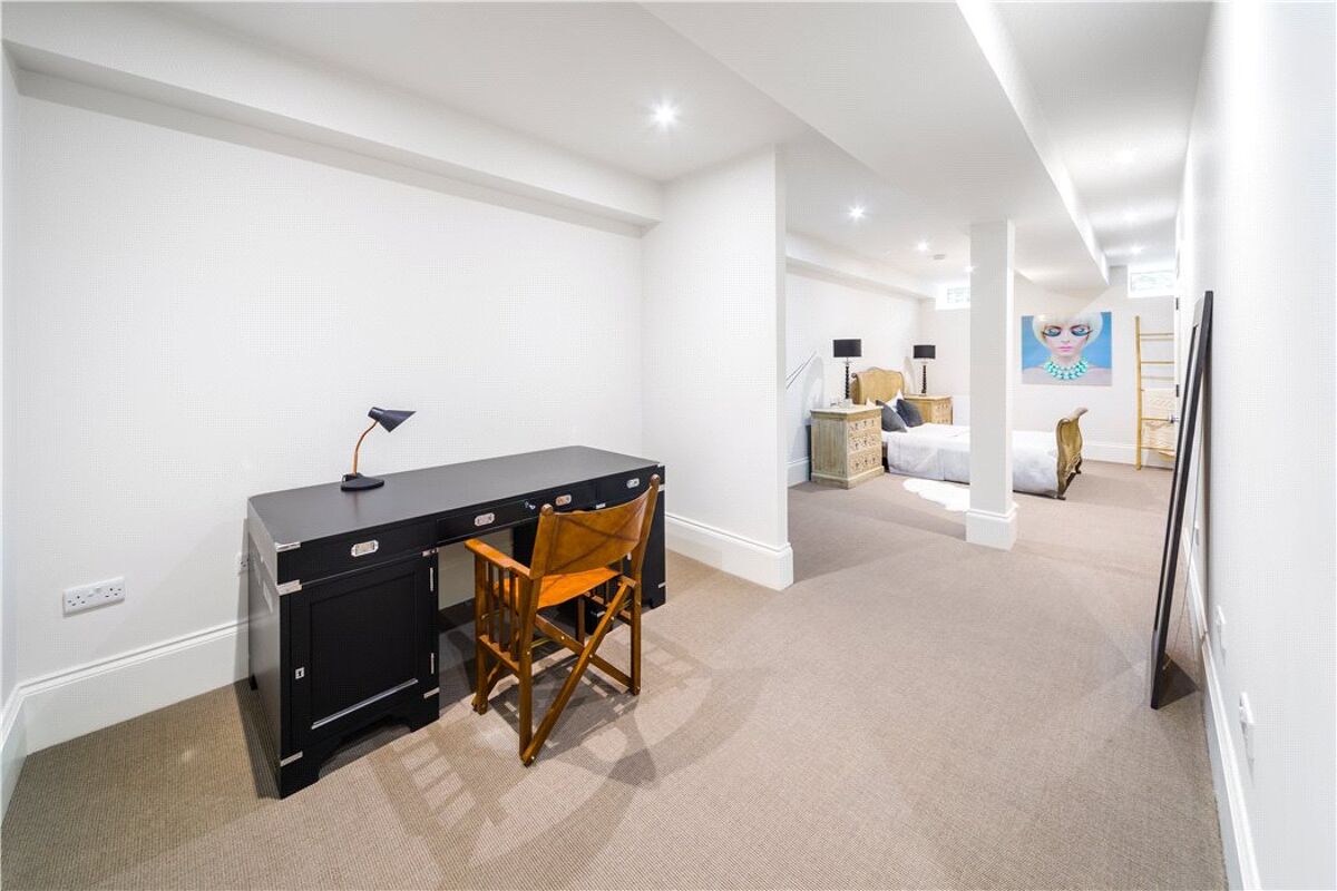 flat for sale in St Pauls Square, Jewellery Quarter, Birmingham City