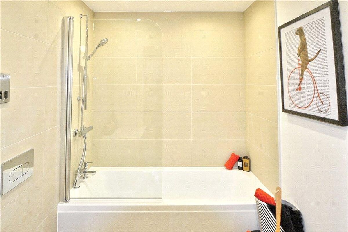 flat for sale in Moseley Central, Alcester Road, Birmingham, B13