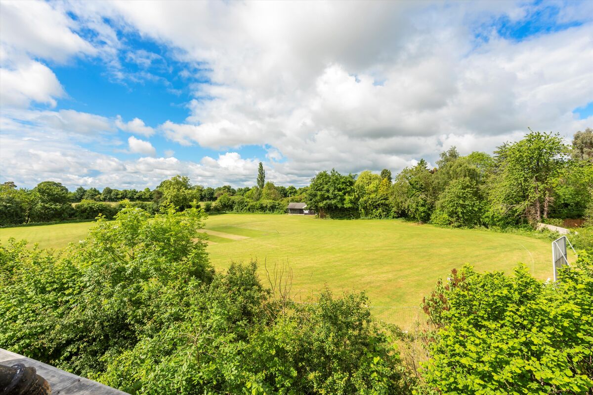 flat for sale in Friarswood, Chipperfield Road, Kings Langley
