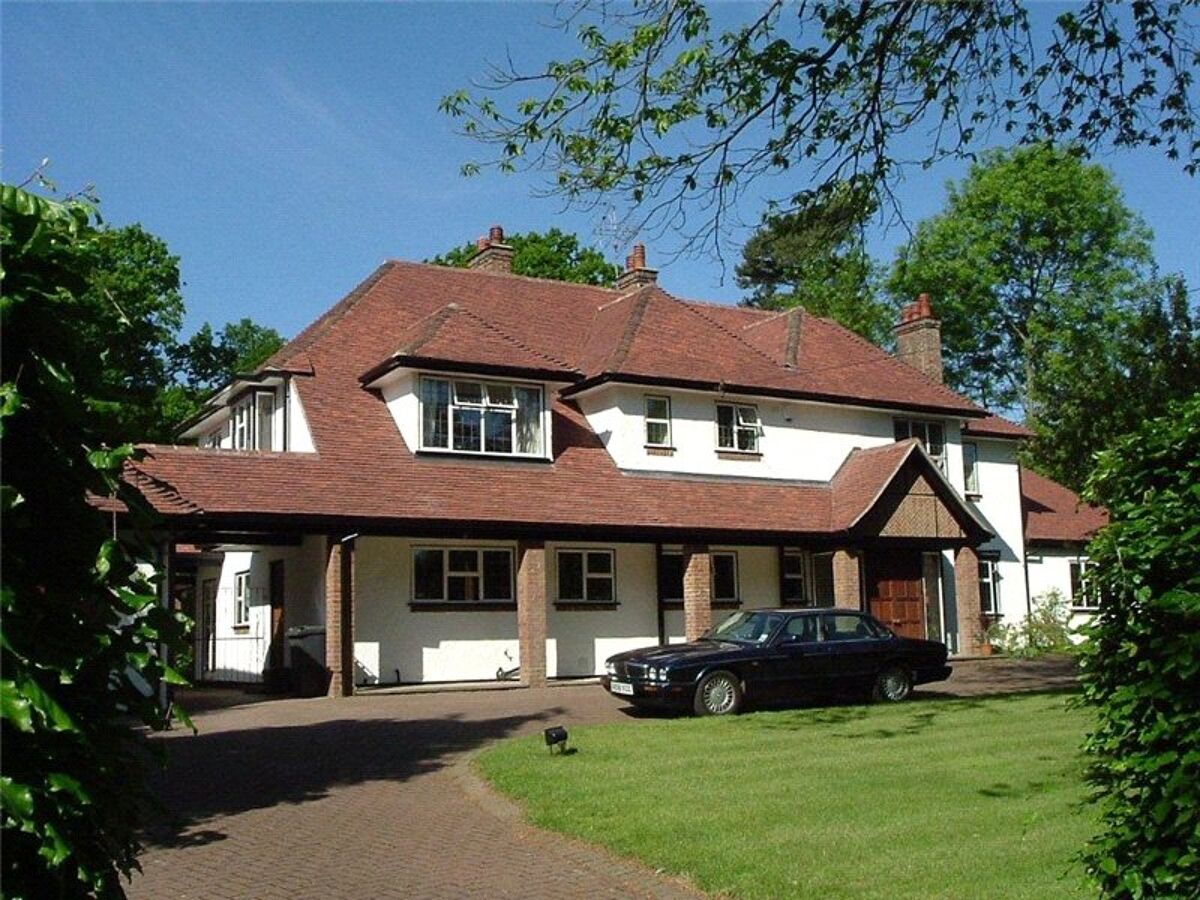 house for sale in Frithsden Copse, Potten End, Berkhamsted
