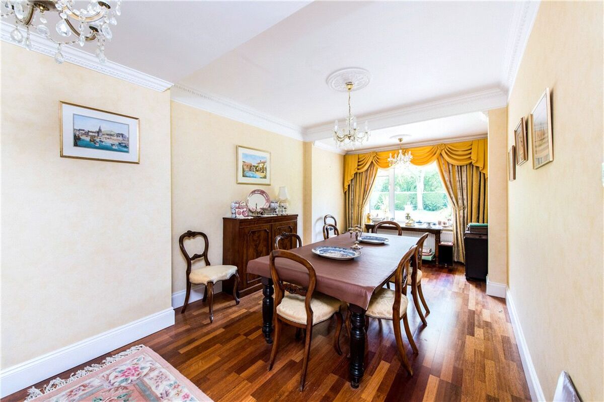 house for sale in Tinkers Lane, Wigginton, Tring, Hertfordshire, HP23