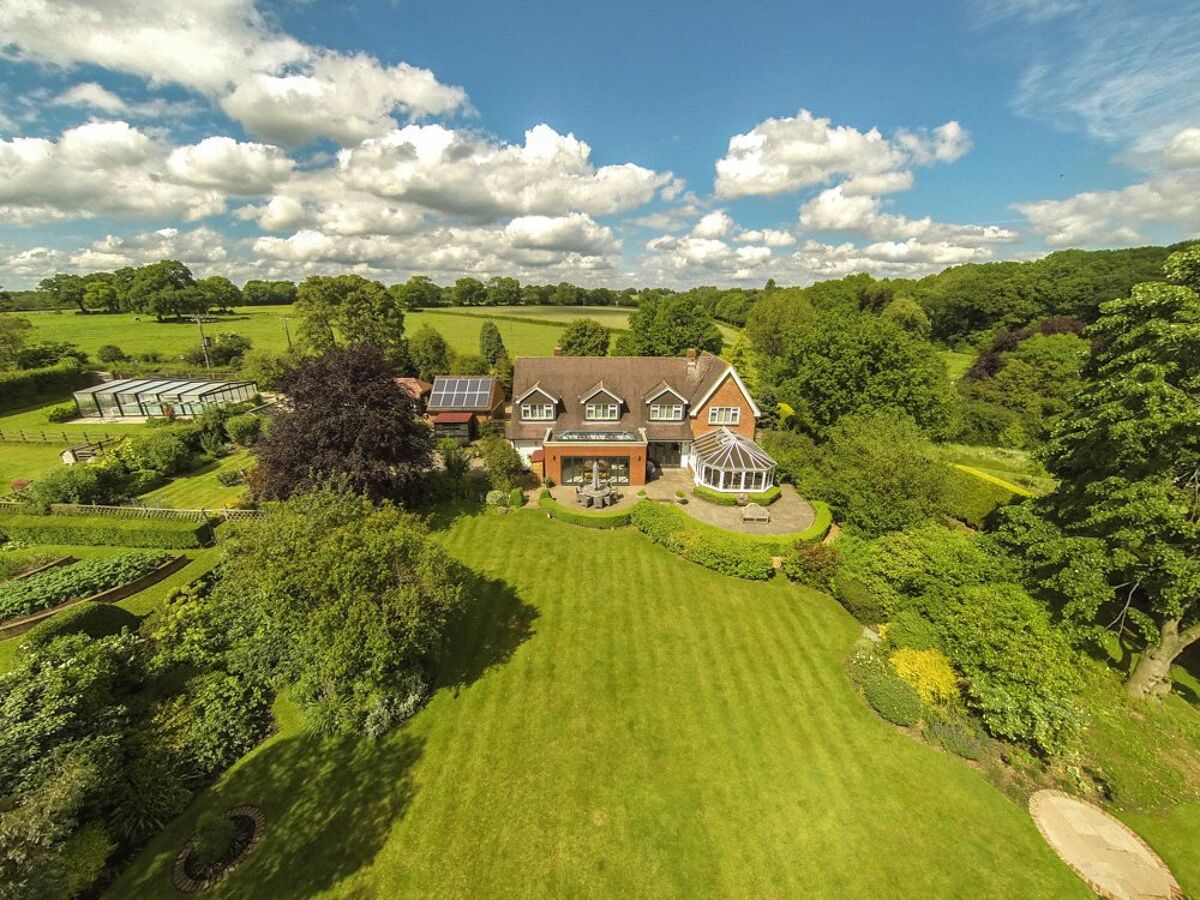 house for sale in Venus Hill, Flaunden, Hertfordshire, HP3 BRK130109