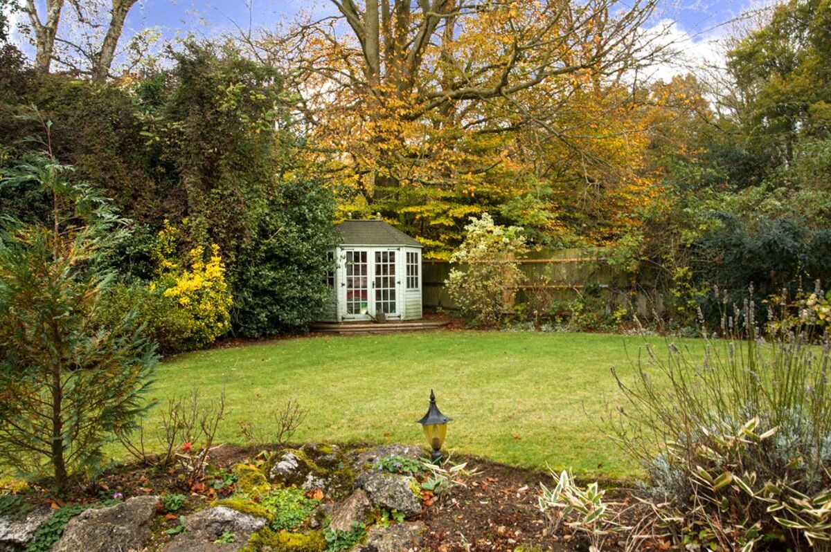 house for sale in Lanrick Copse, Off Gravel Path, Berkhamsted, Herts, HP4 BRK140181 Knight Frank