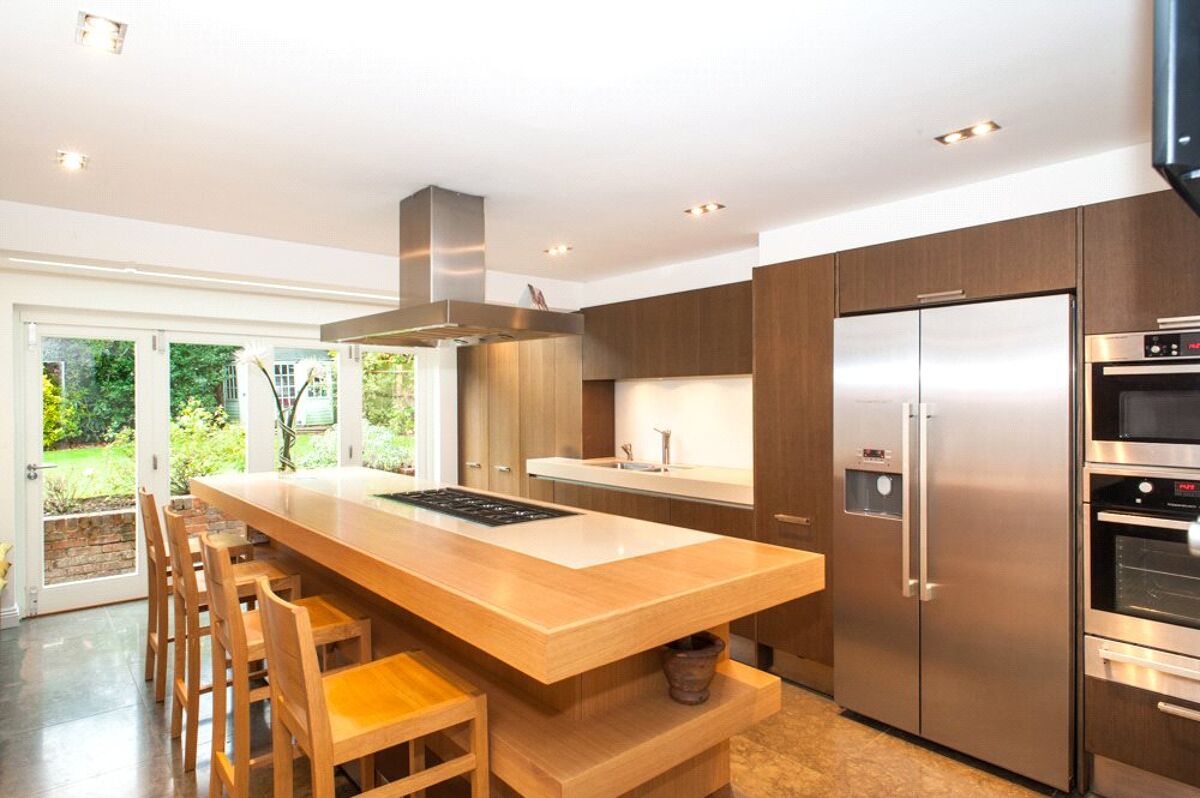 house for sale in Lanrick Copse, Off Gravel Path, Berkhamsted, Herts, HP4 BRK140181 Knight Frank