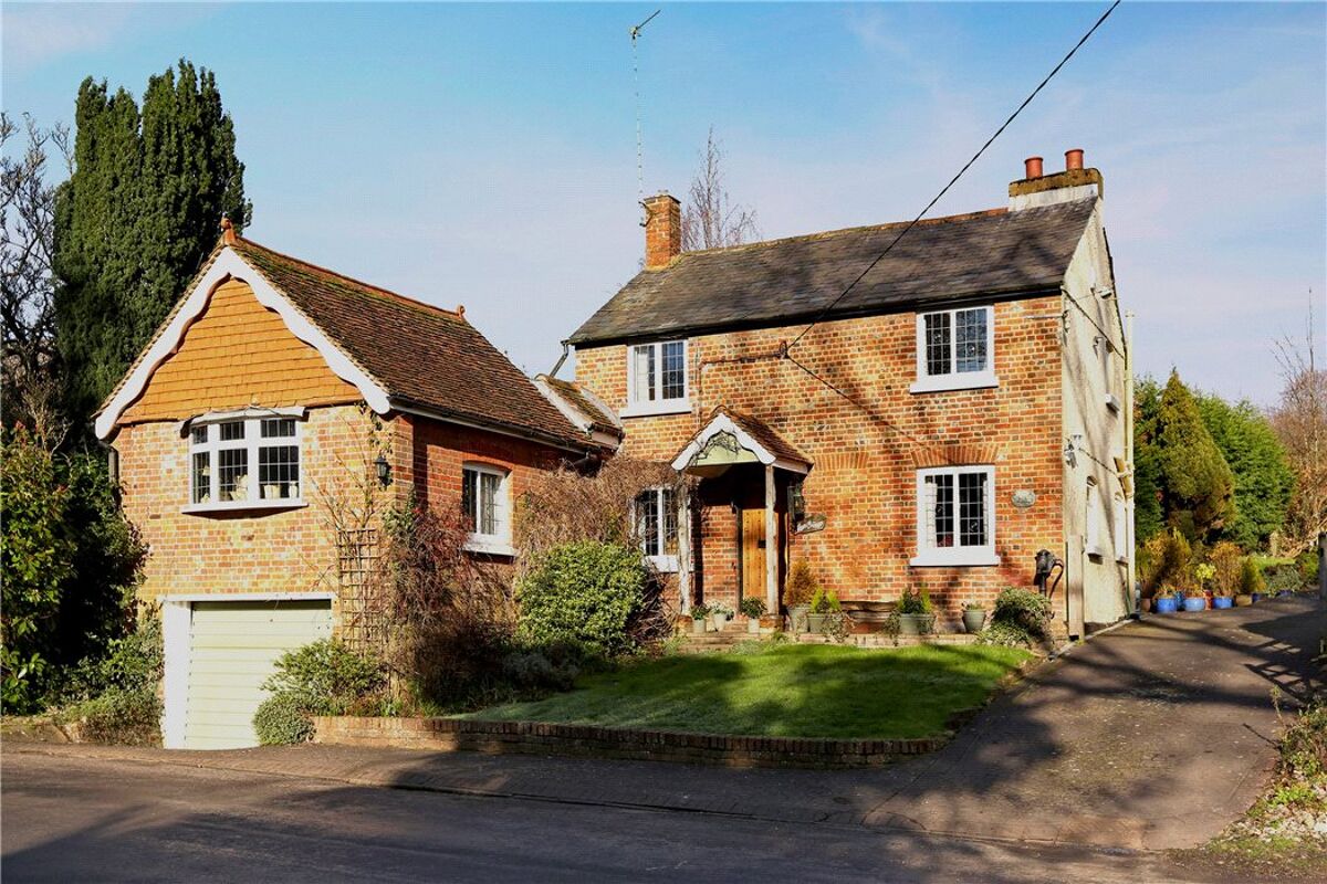house for sale in Hogpits Bottom, Flaunden, Hemel Hempstead