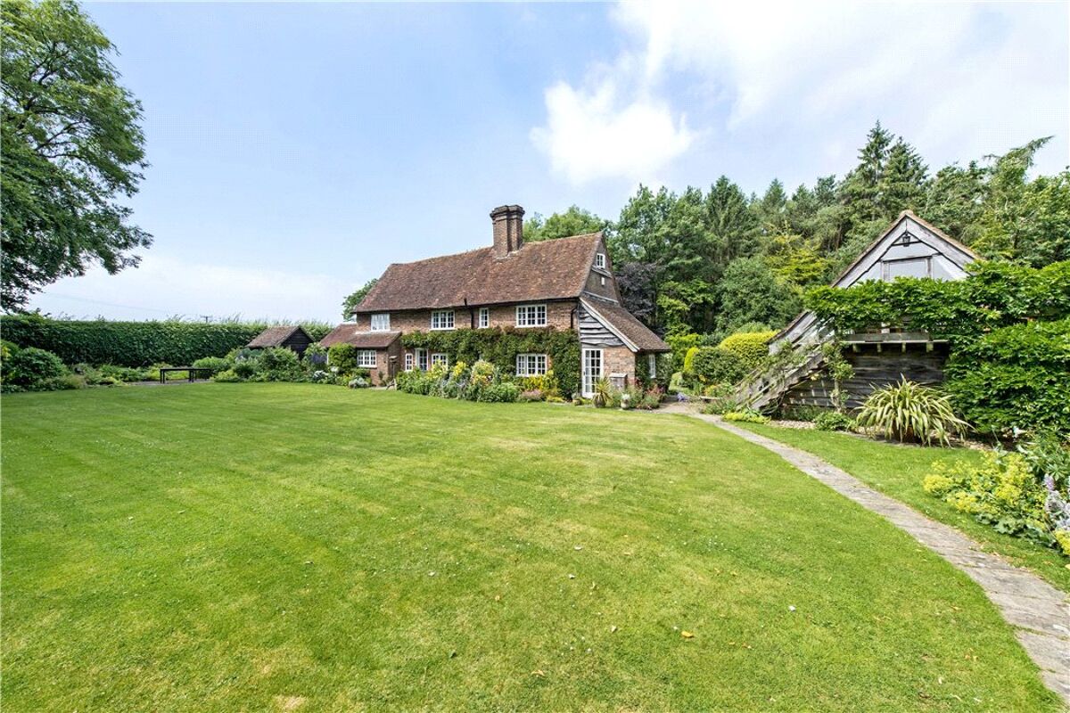 house for sale in Bradden Lane, Gaddesden Row, Hemel Hempstead