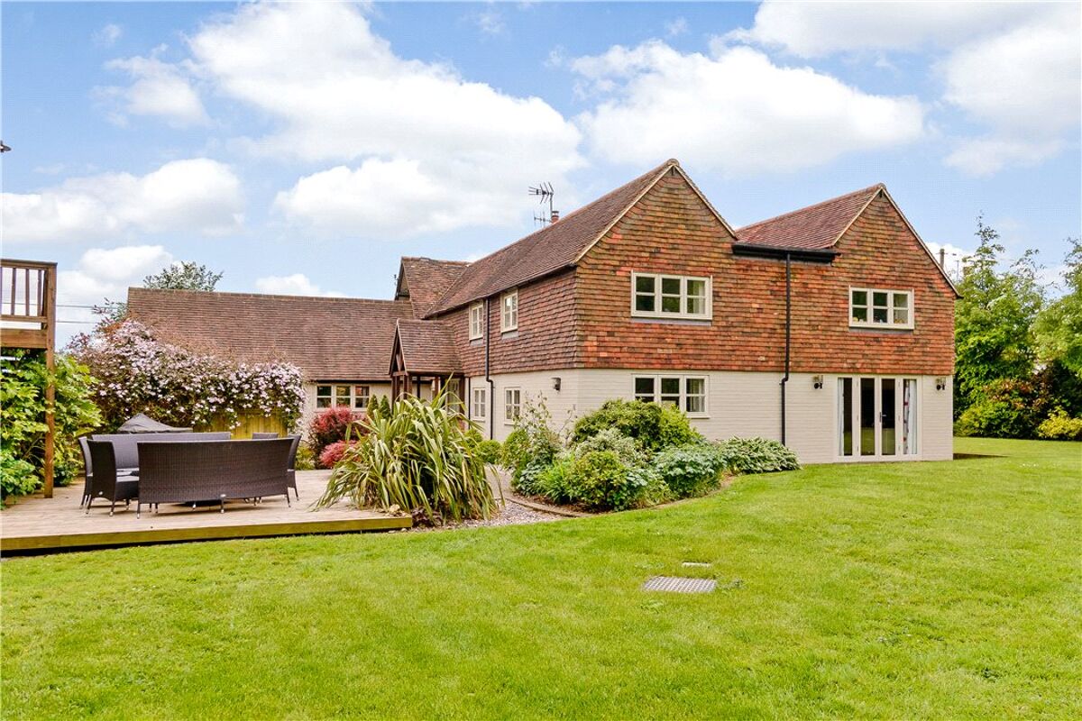 house for sale in Hudnall Common, Little Gaddesden, Berkhamsted