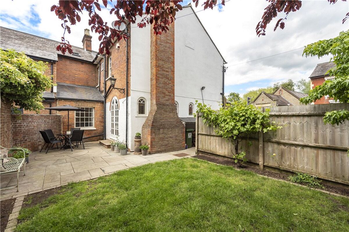 house for sale in Chapel Street, Berkhamsted, Hertfordshire, HP4