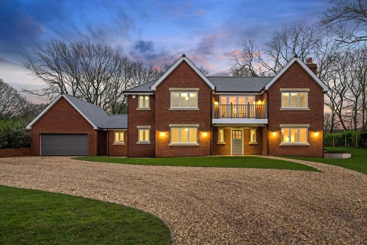 house for sale in Northchurch Common, Berkhamsted, Hertfordshire, HP4