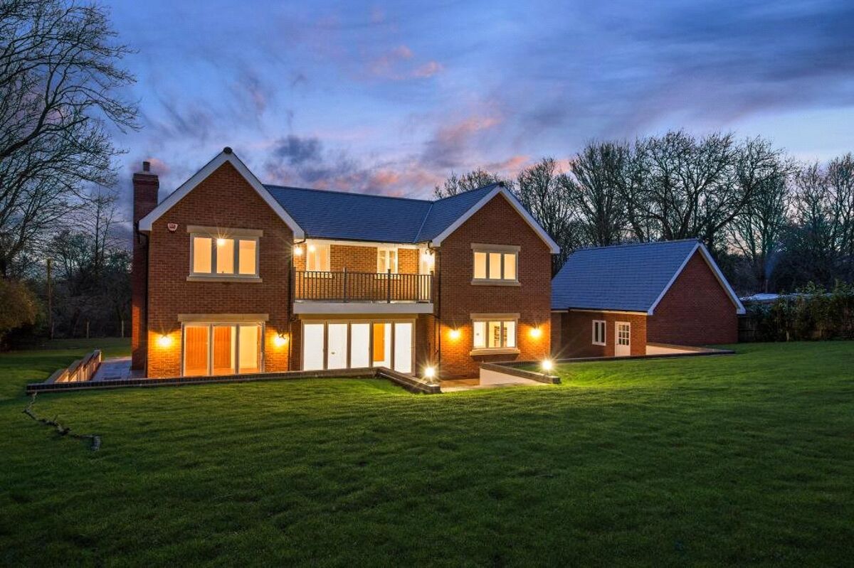 house for sale in Northchurch Common, Berkhamsted, Hertfordshire, HP4