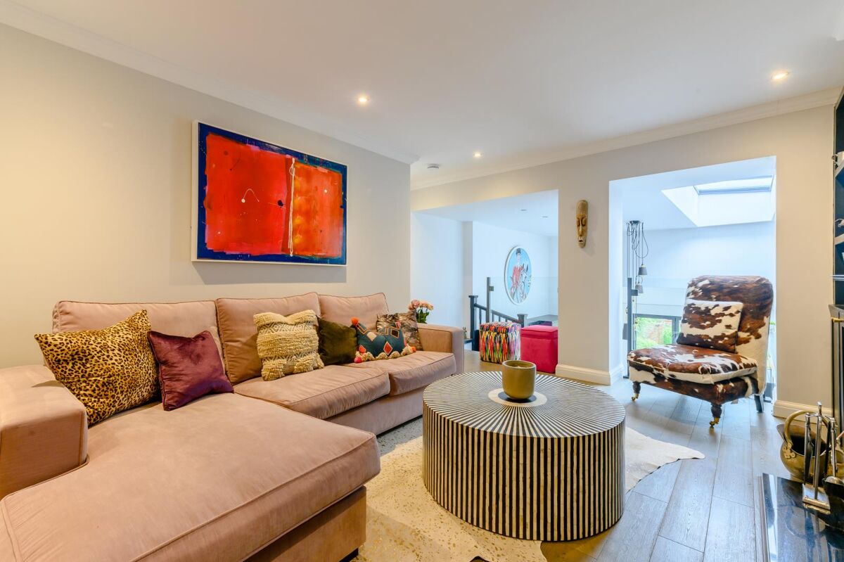 house for sale in Charles Street, Berkhamsted, Hertfordshire, HP4