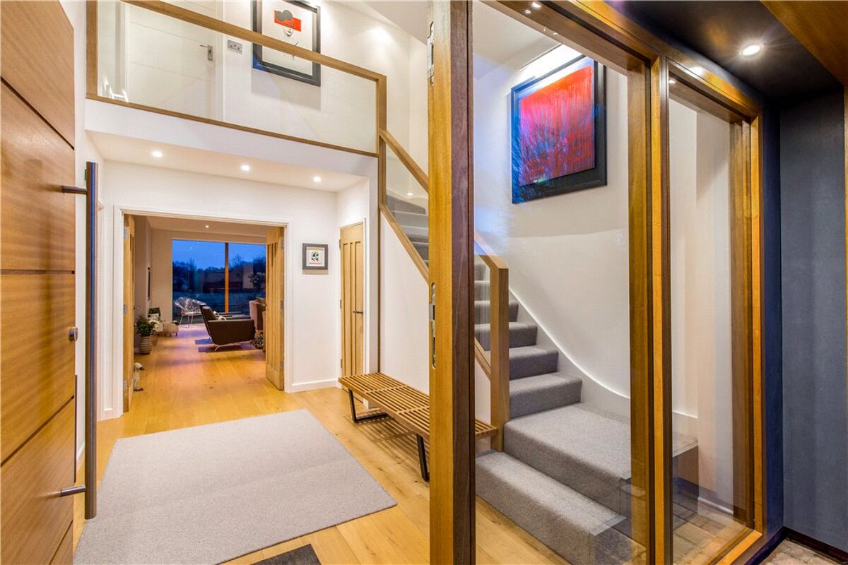 house for sale in Bank Green, Bellingdon, Chesham, Buckinghamshire, HP5