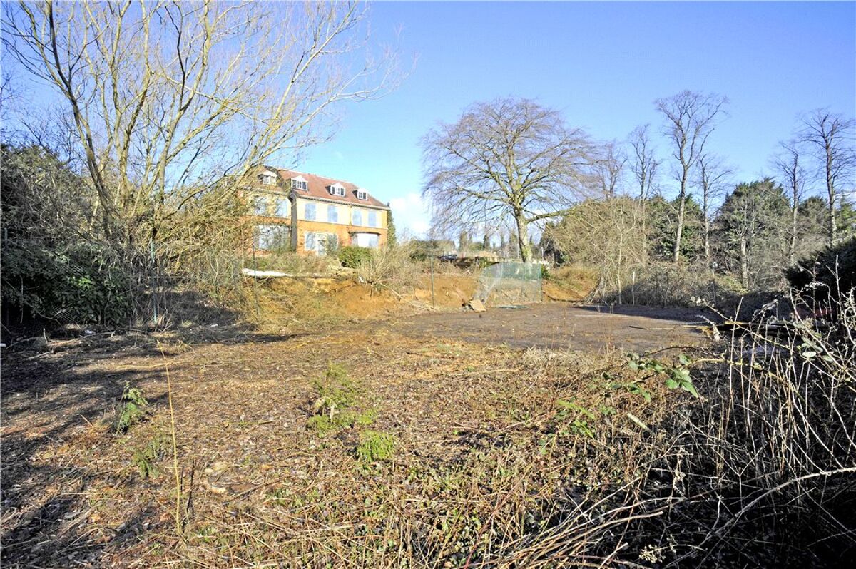 Brownfield Land for sale in Hall Lane, Kettering, Northamptonshire