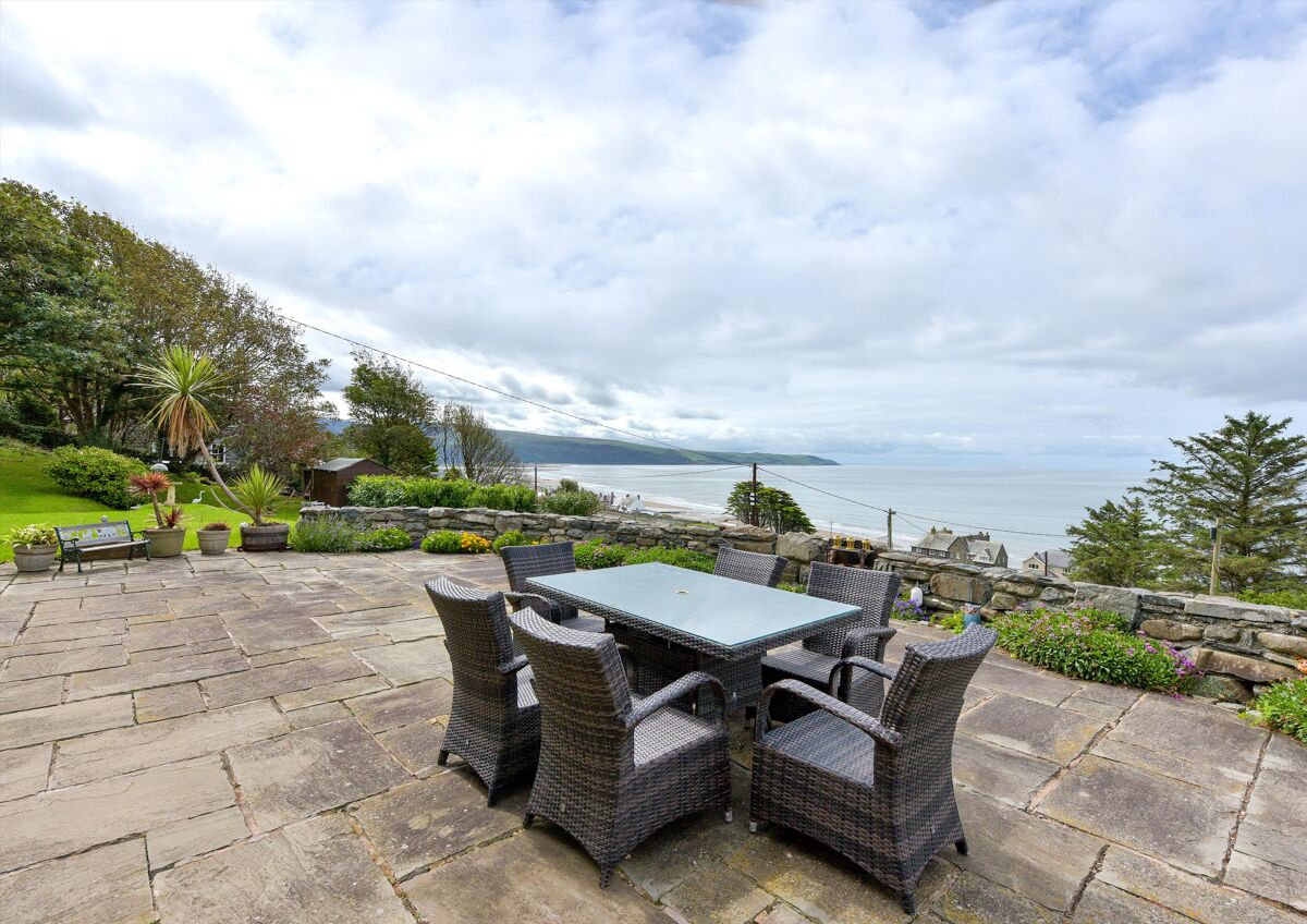 house for sale in Llanaber, Barmouth, Gwynedd, LL42 BRM012021067