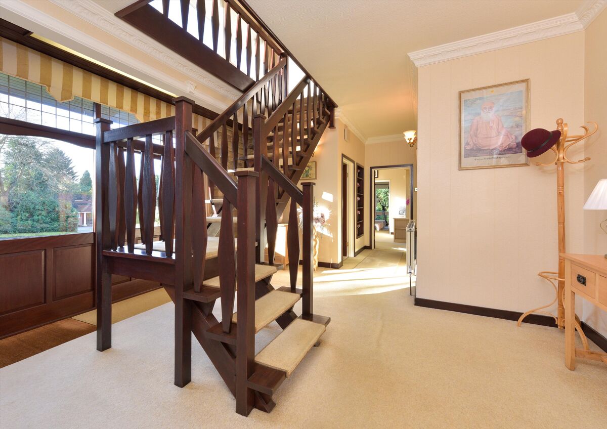 house for sale in Squirrel Walk, Sutton Coldfield, Staffordshire, B74