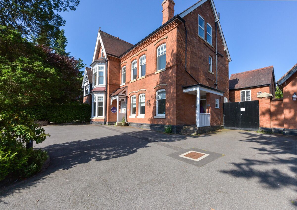 house for sale in St. Bernards Road, Solihull, West Midlands, B92 BRM012030522 Knight Frank house for sale in St. Bernards Road, Solihull, West Midlands, B92 BRM012030522 Knight Frank