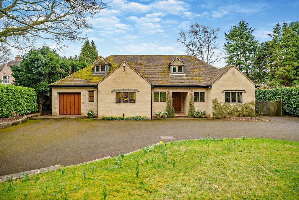 Image of Hartopp Road, Sutton Coldfield, West Midlands, B74