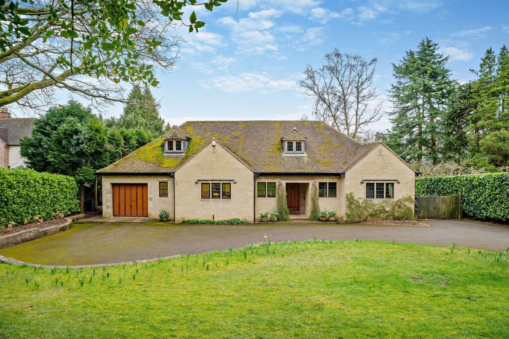 Image of Hartopp Road, Sutton Coldfield, West Midlands, B74