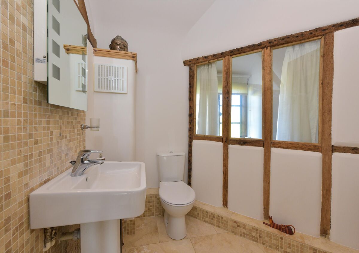 house for sale in Walsh Lane, Meriden, Coventry, West Midlands, CV7 BRM012085900 Knight Frank