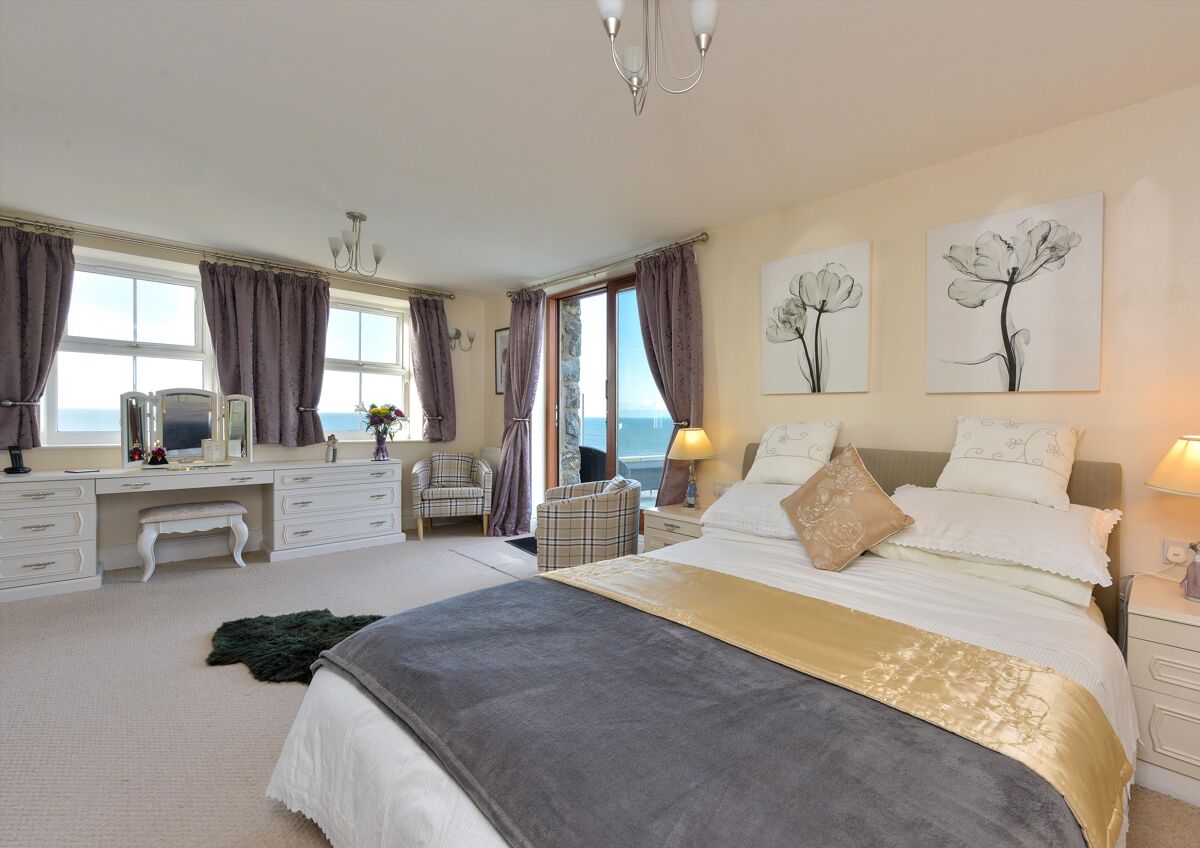 house for sale in Llanaber, Barmouth, Gwynedd, LL42 BRM012097899 Knight Frank