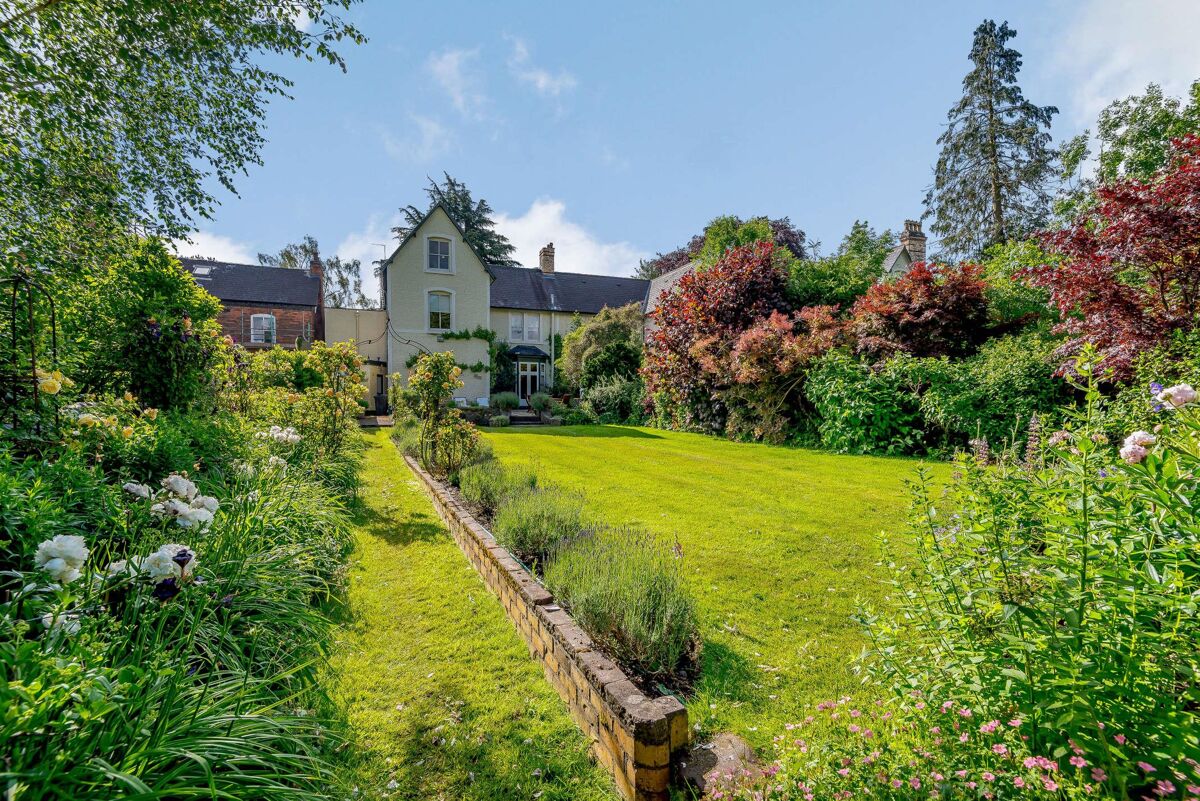 5 bedroom, semidetached house, for sale in Moseley Knight Frank