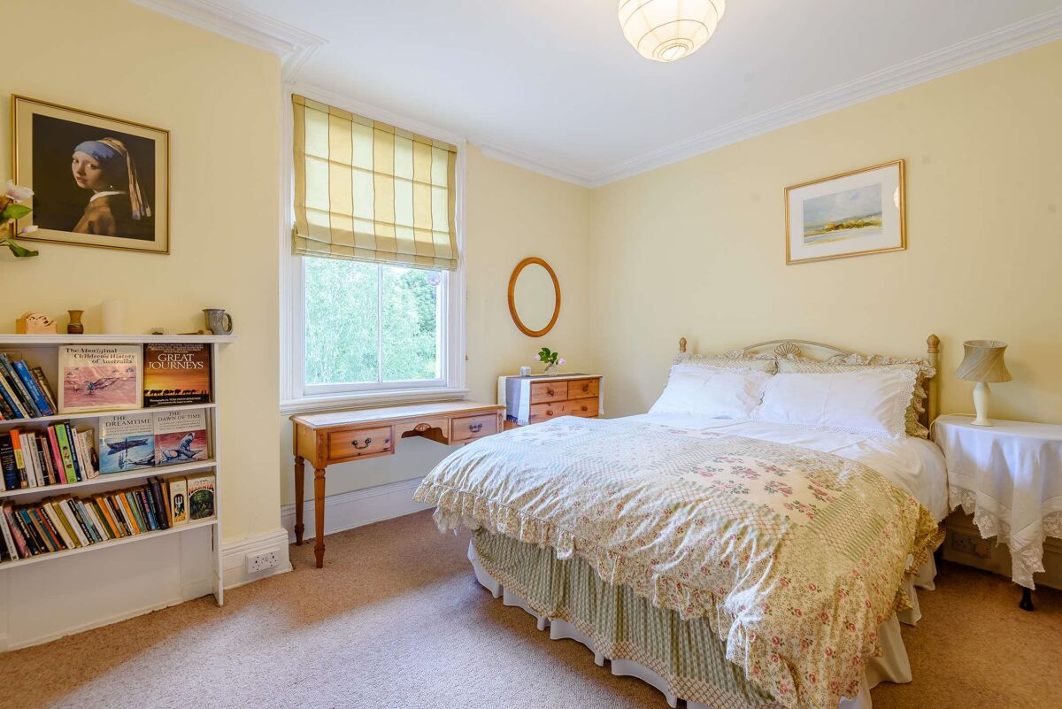 5 bedroom, semidetached house, for sale in Moseley Knight Frank