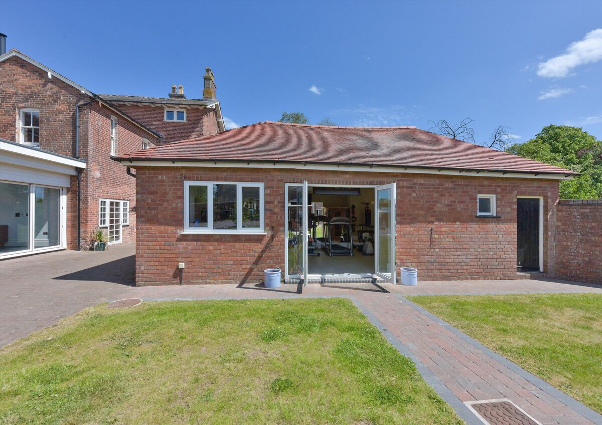 house for sale in Whitgreave, Stafford, Staffordshire, ST18 BRM012118387 Knight Frank