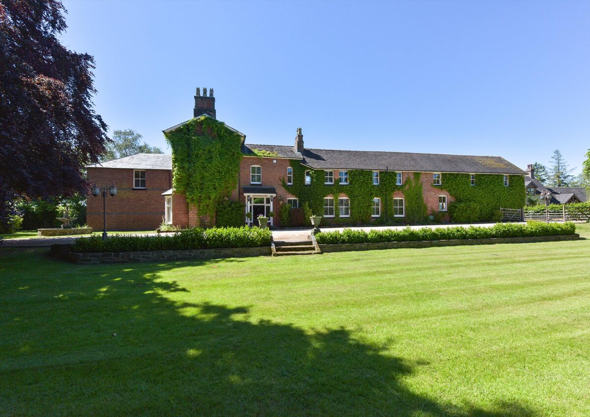 house for sale in Whitgreave, Stafford, Staffordshire, ST18