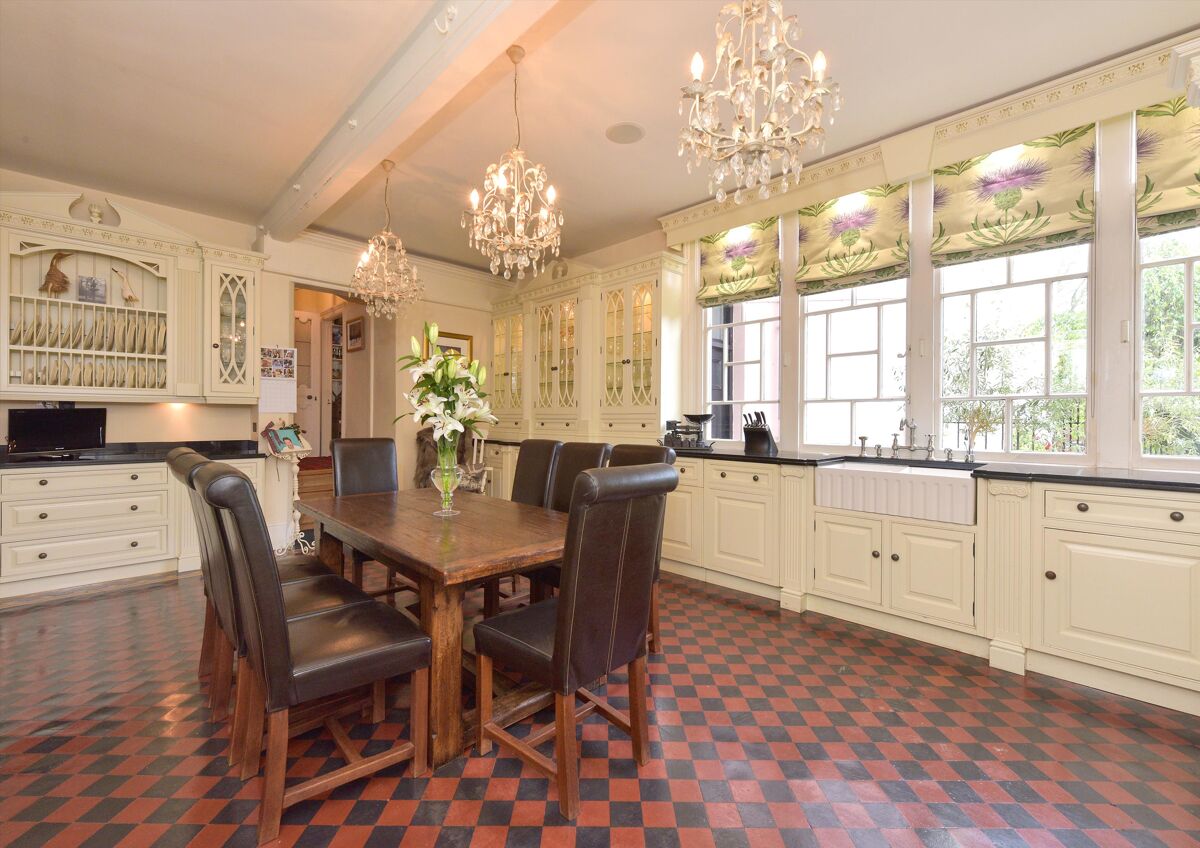 house for sale in Callingwood Hall, Tatenhill, BurtononTrent, Staffordshire, DE13