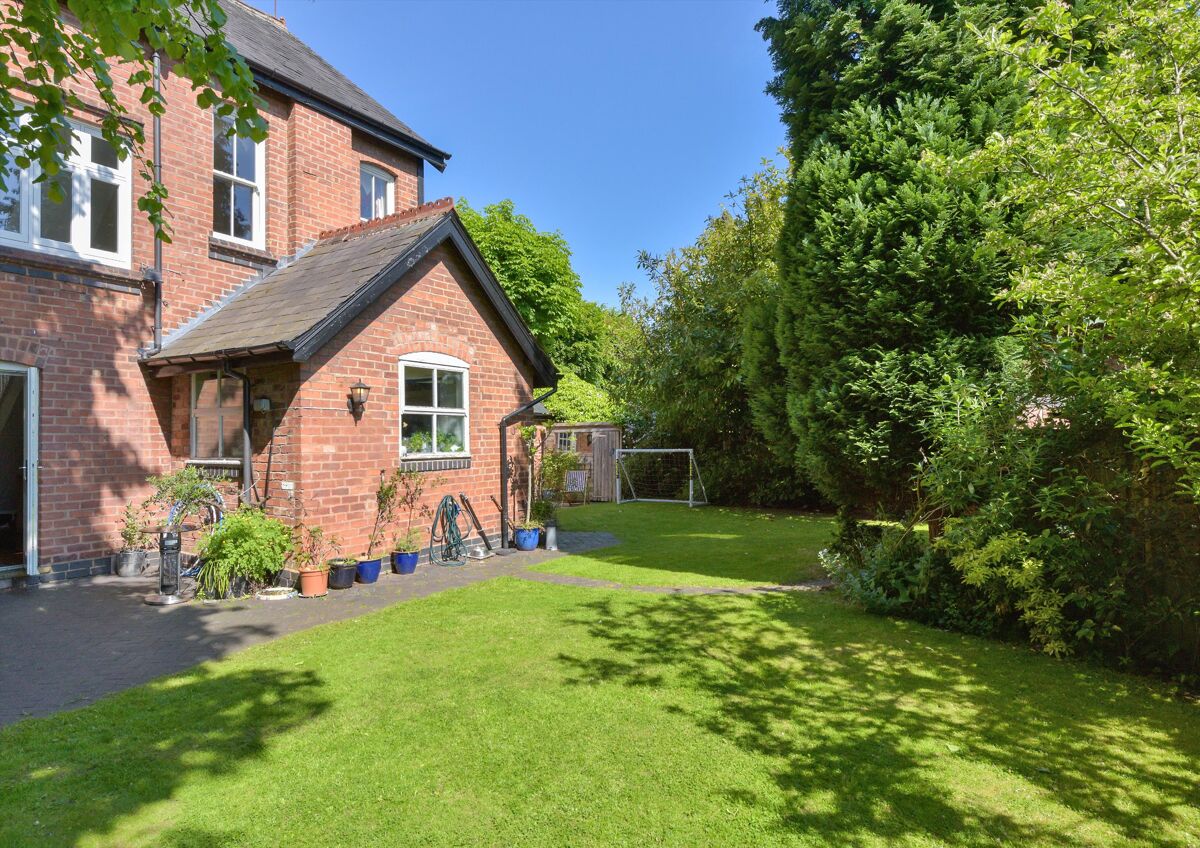 house for sale in Ravenhurst Road, Harborne, Birmingham, B17