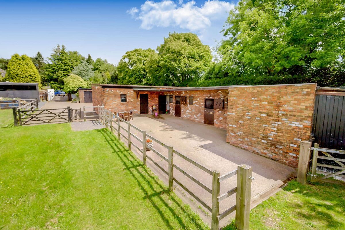 house for sale in Longwood Road, Walsall, West Midlands, WS9