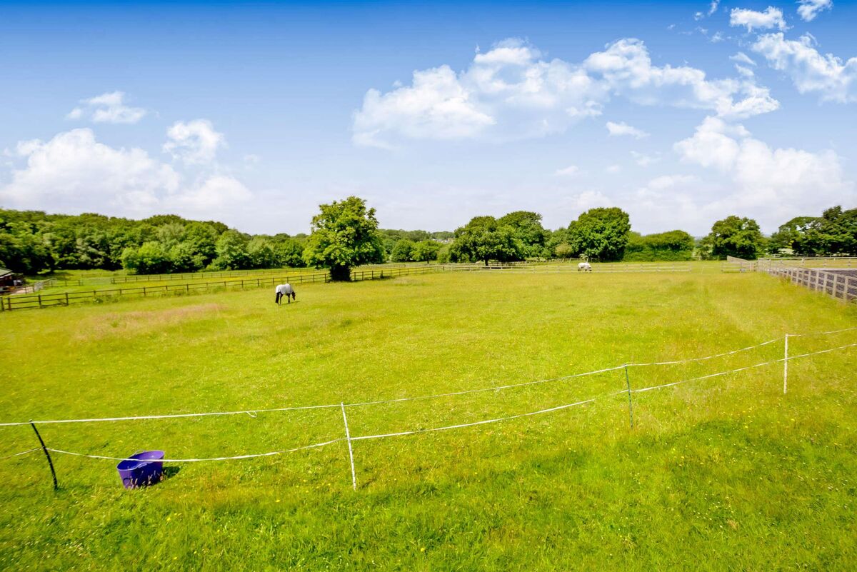 house for sale in Longwood Road, Walsall, West Midlands, WS9