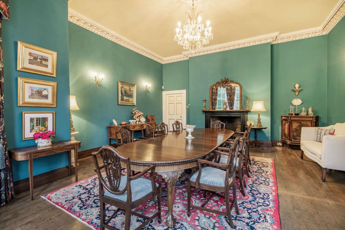 house for sale in Auchinleck Drive, Lichfield, Staffordshire, WS13