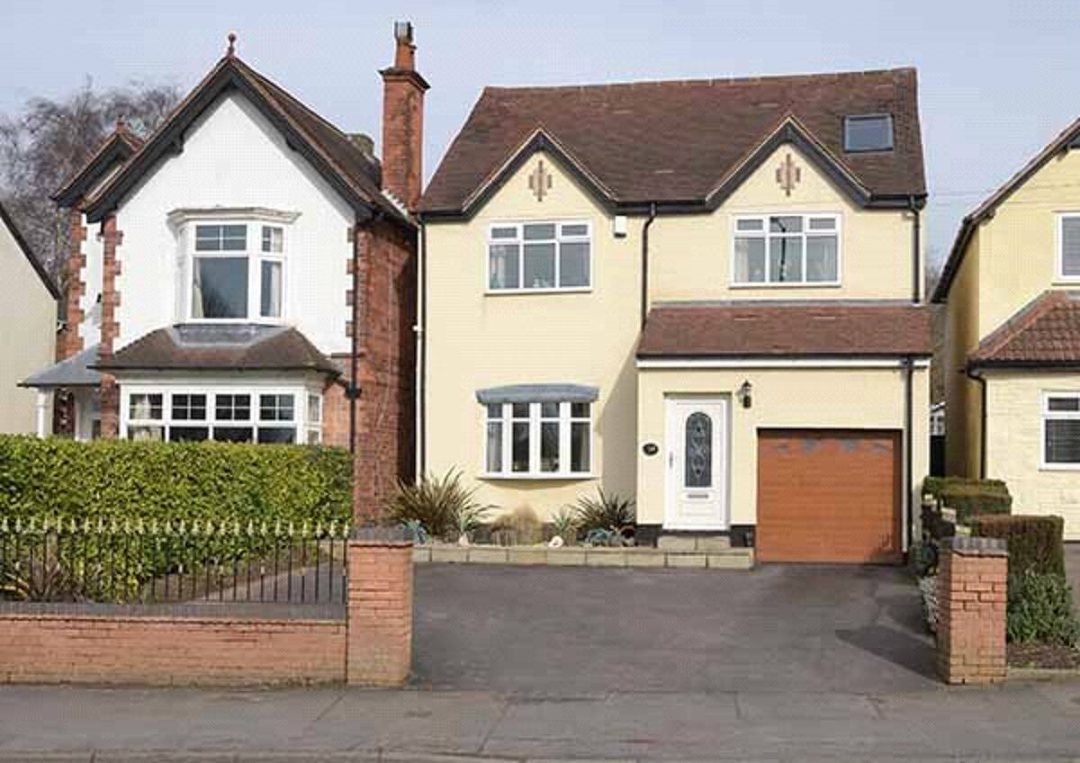 house for sale in Lichfield Road, Sutton Coldfield, West Midlands, B74