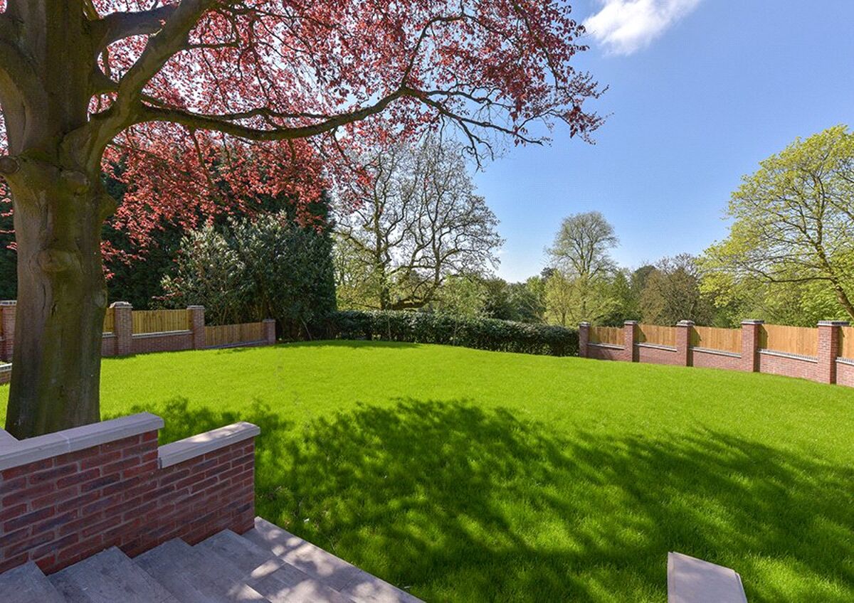 house for sale in Helen's Gate, Plymouth Road, Barnt Green, Birmingham