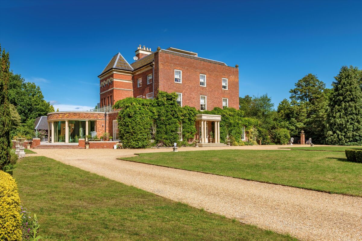 house for sale in Stourbridge Road, Stanmore, Bridgnorth, Shropshire, WV15 BRM180200 Knight