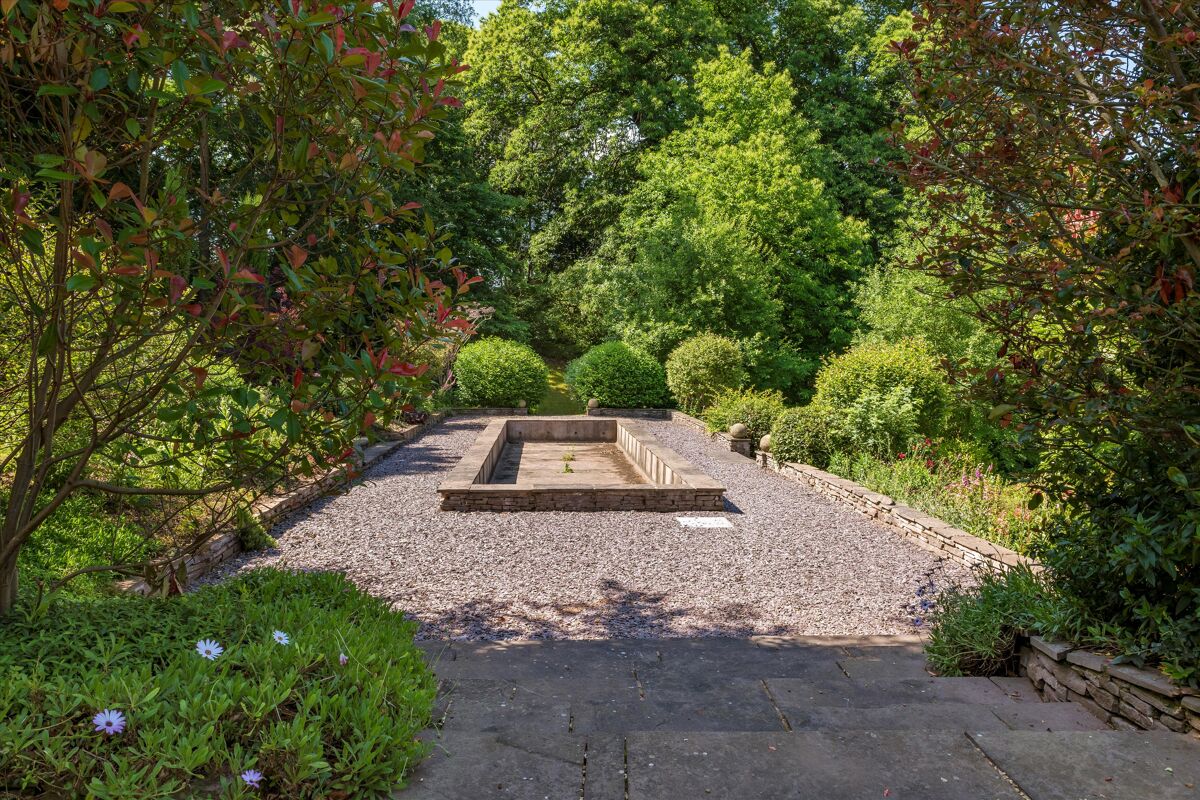 house for sale in Stourbridge Road,