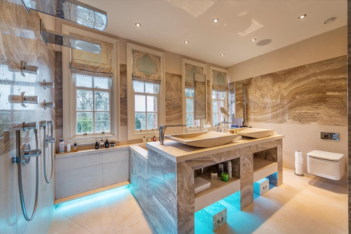 house for sale in Stourbridge Road,