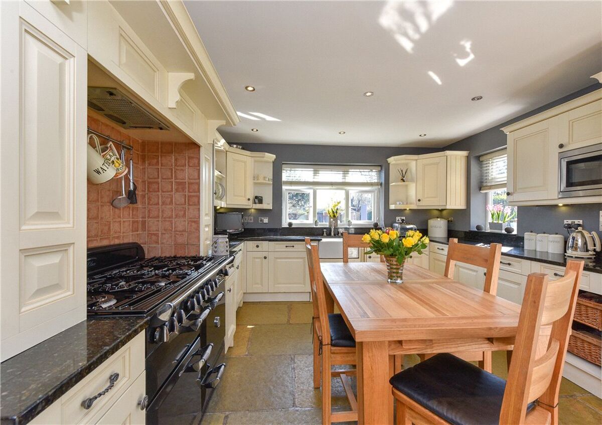 house for sale in Coleshill Road, Sutton Coldfield, West Midlands, B75