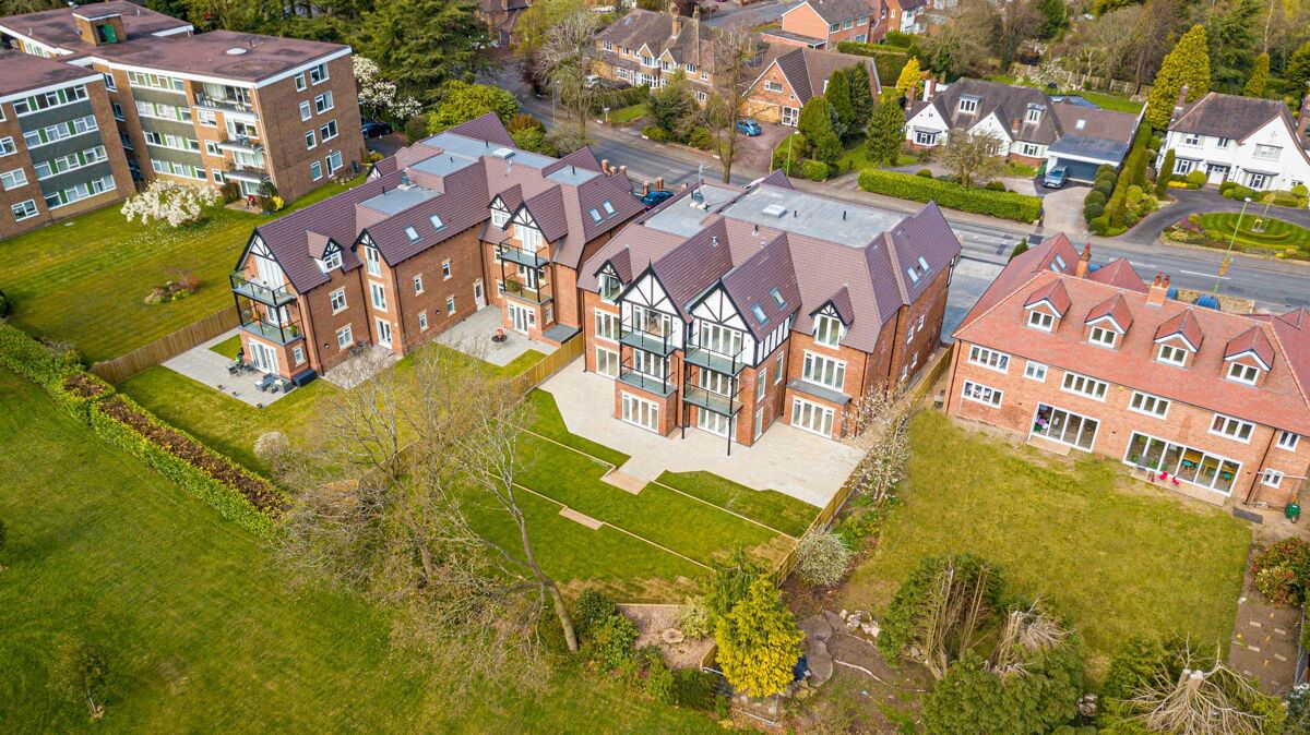 flat for sale in 48 Dove House Lane, Solihull, West Midlands, B91