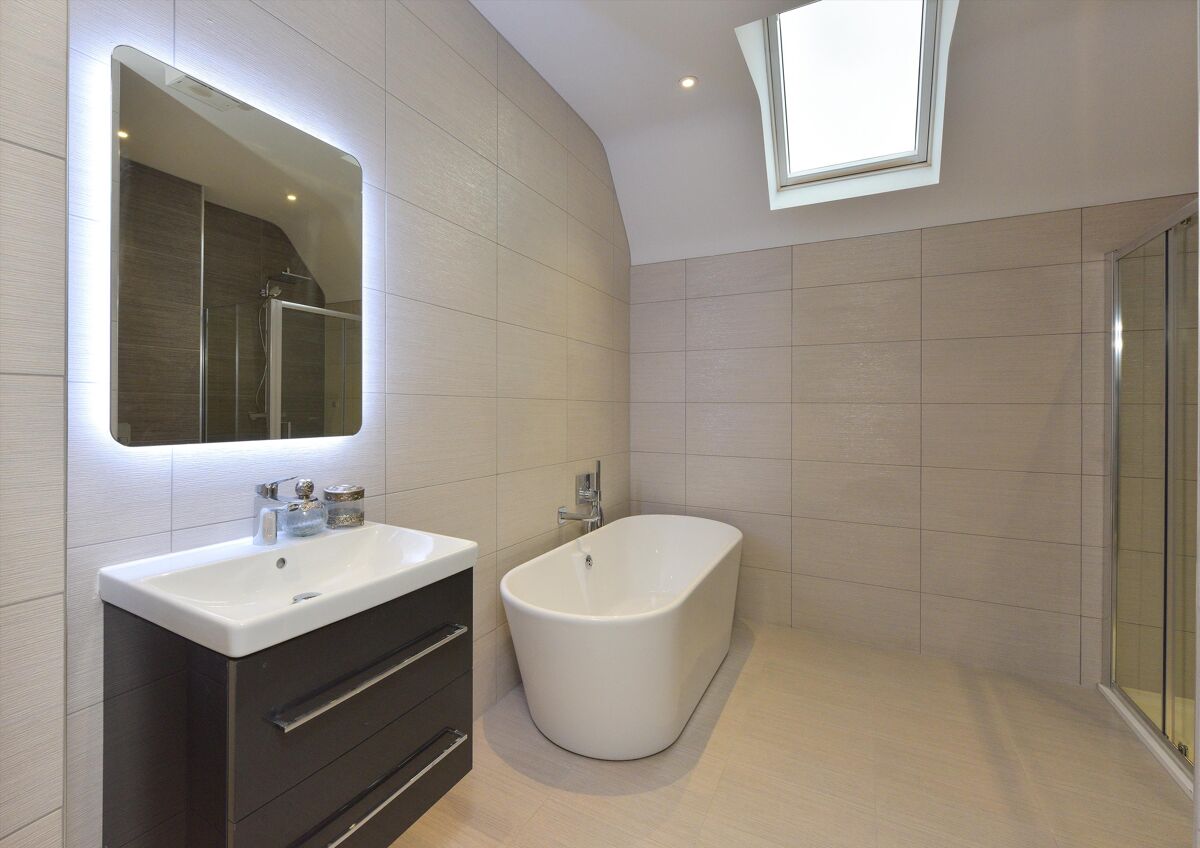 flat for sale in 48 Dove House Lane, Solihull, West Midlands, B91