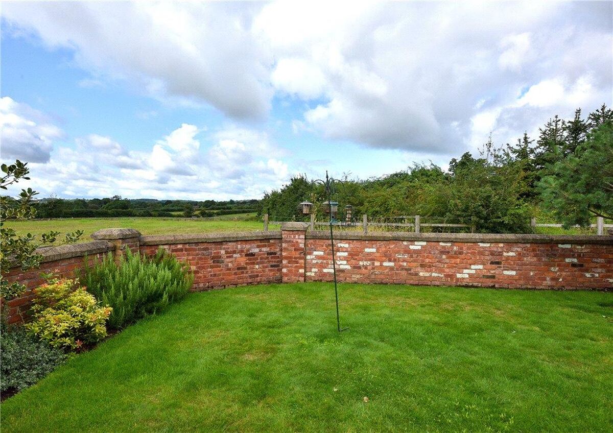 house for sale in Lea End Lane, Hopwood, Birmingham, B48 BRM190043