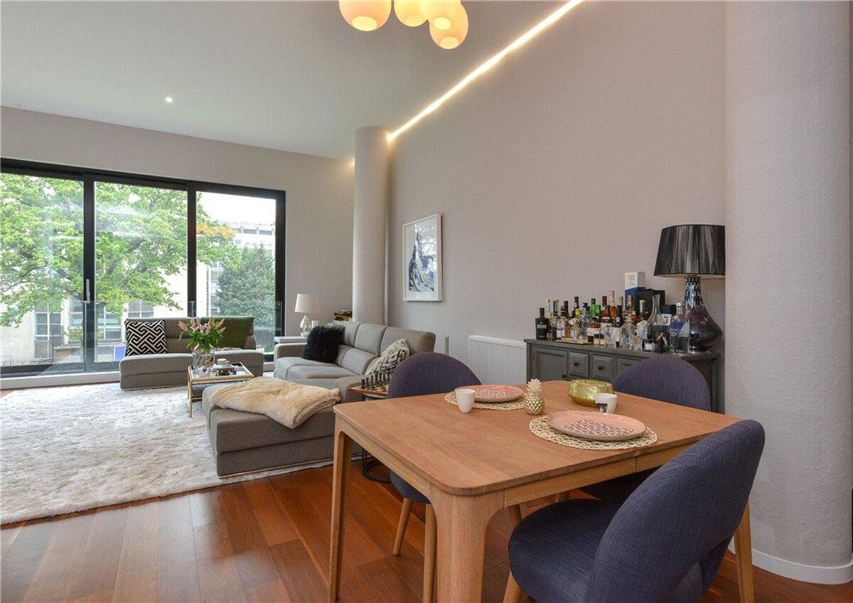 flat for sale in Bournville Lane, Bournville, Birmingham, B30