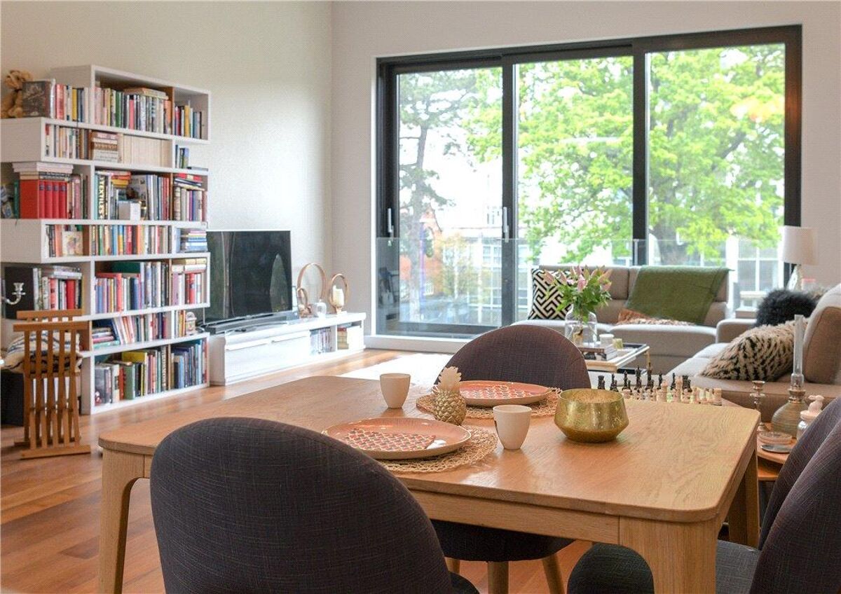 flat for sale in Bournville Lane, Bournville, Birmingham, B30