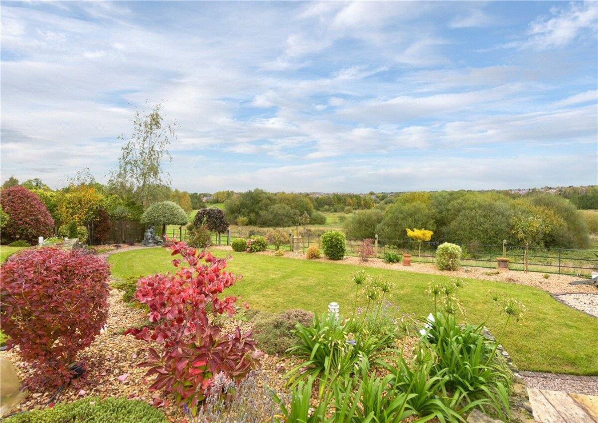 house for sale in Freshwater Drive, Wychwood Park, Cheshire, CW2