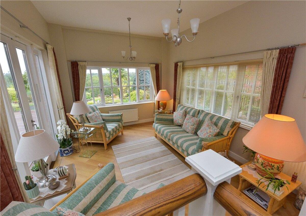 house for sale in Freshwater Drive, Wychwood Park, Cheshire, CW2